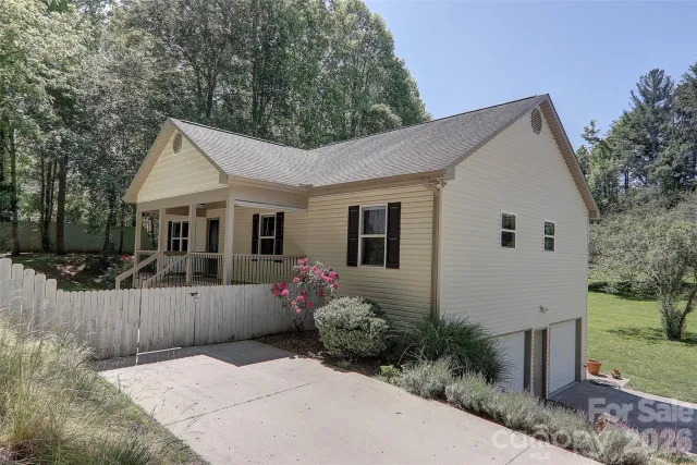 16 Southwood Drive