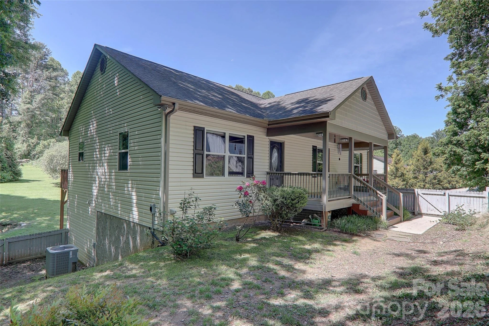 16 Southwood Drive - Photo 2