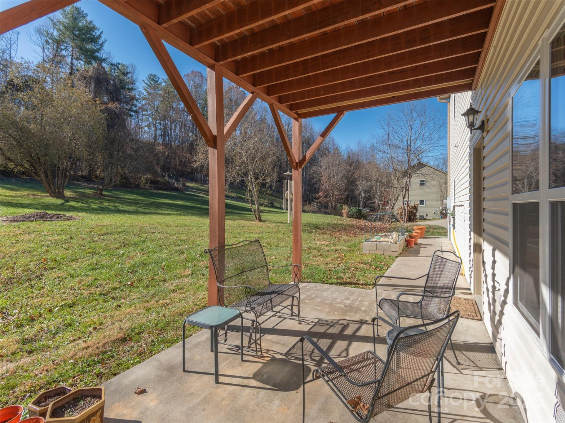 16 Southwood Drive - Photo 32