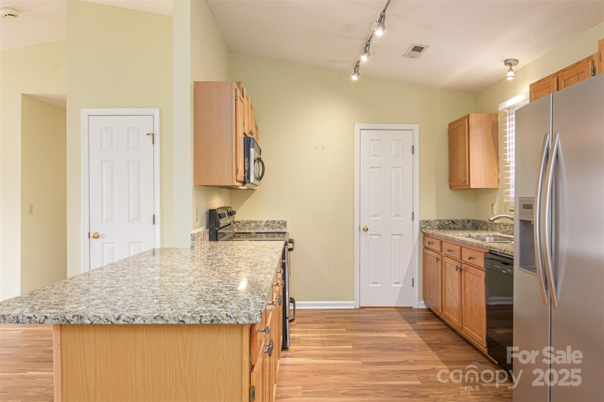 308 Dellford Court - Photo 16