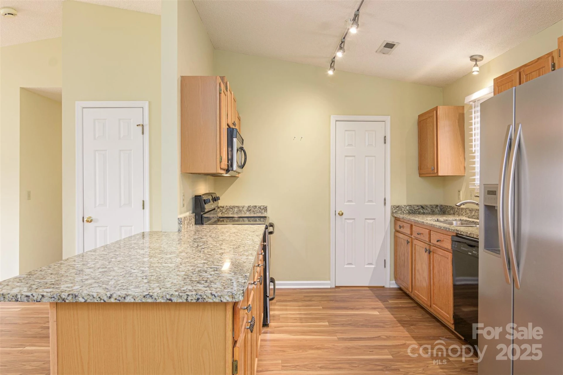 308 Dellford Court - Photo 16