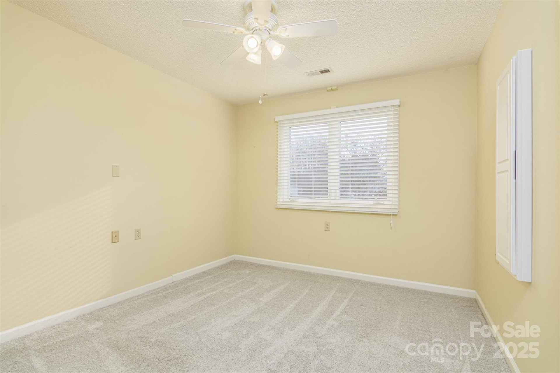 308 Dellford Court - Photo 28