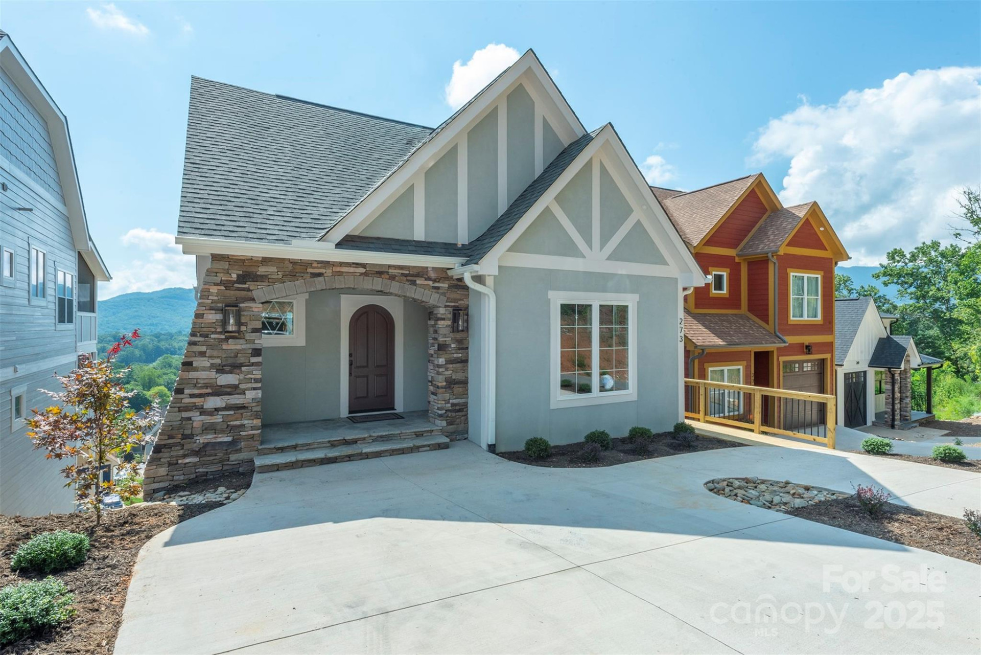 273 Mount Allen Heights