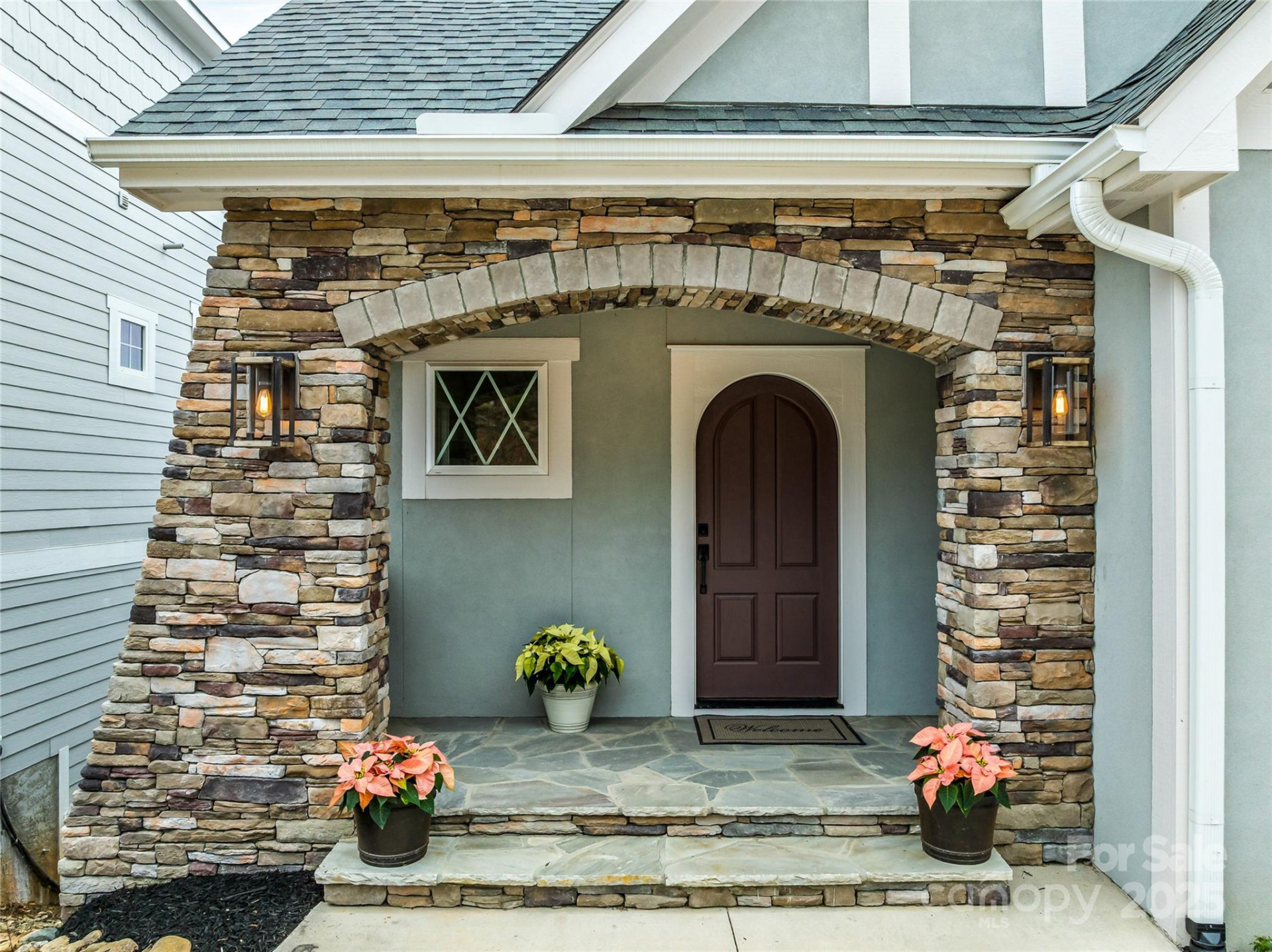 273 Mount Allen Heights - Photo 2