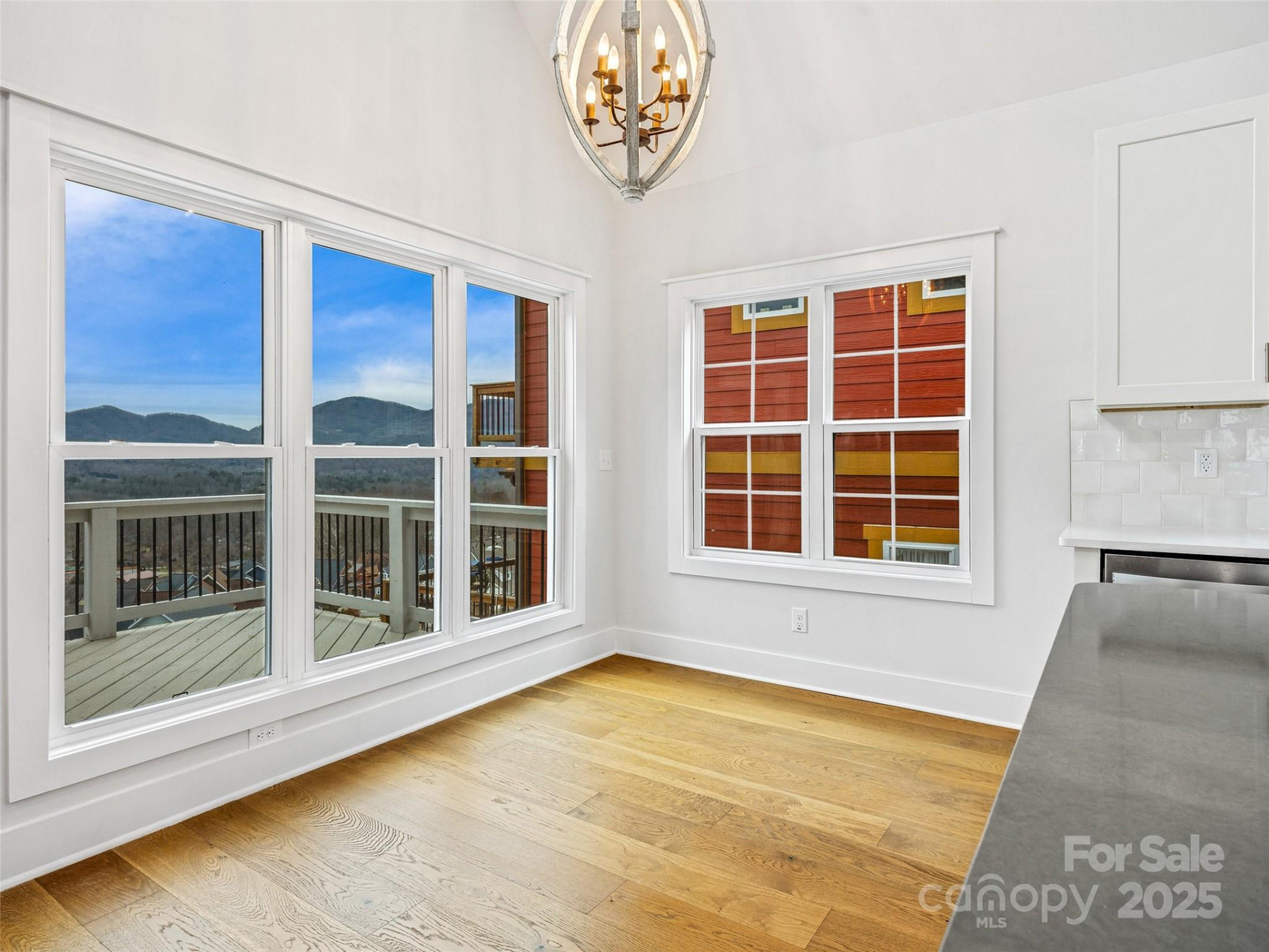 273 Mount Allen Heights - Photo 10