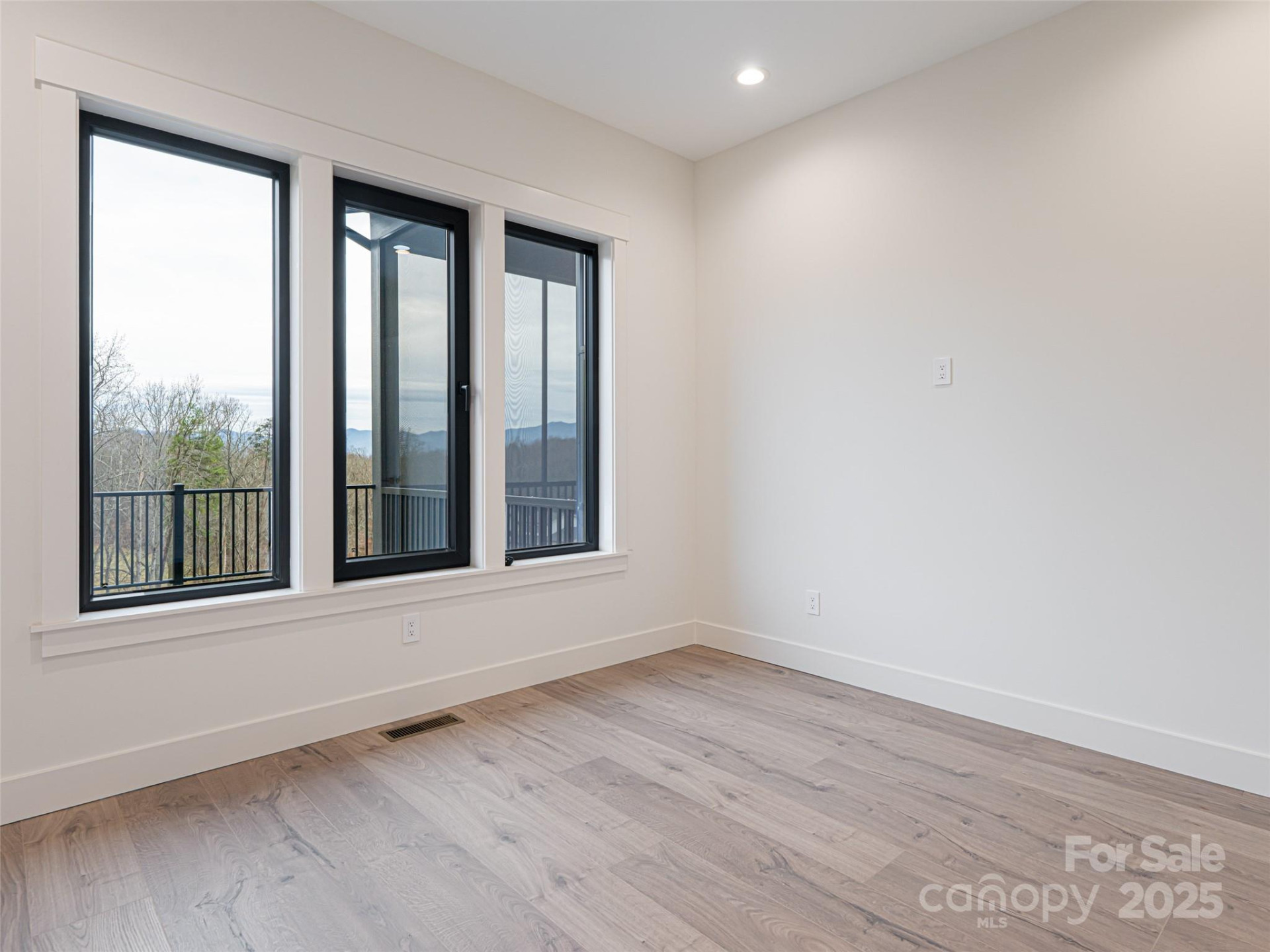 51 Bridgeway Drive #12 - Photo 26