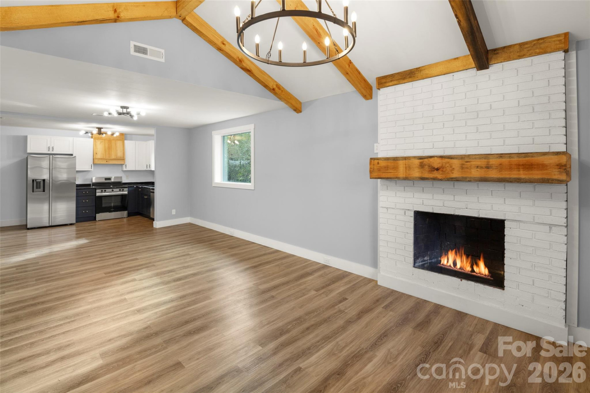 342 Cleghorn Street - Photo 2