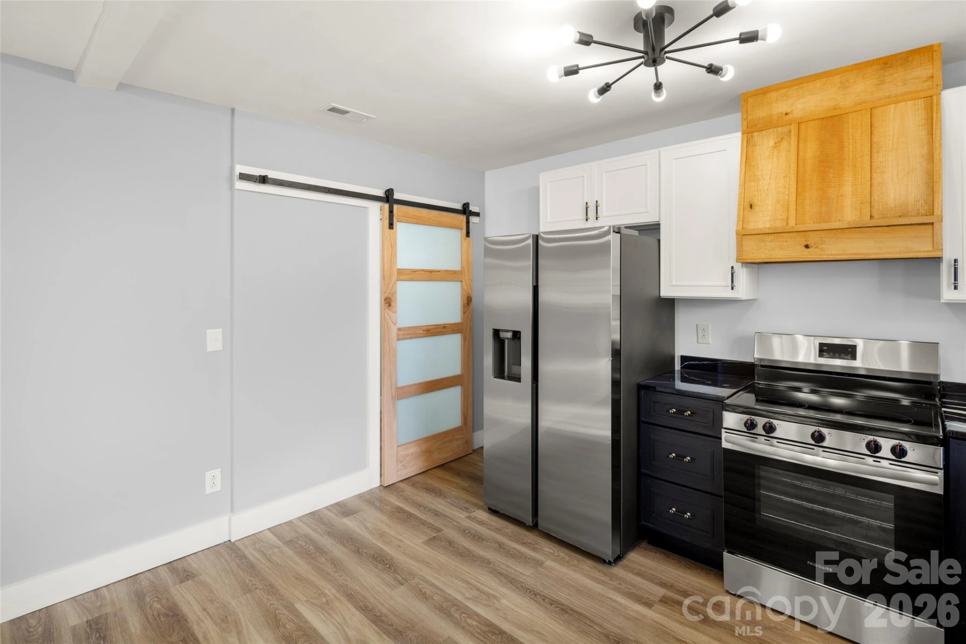 342 Cleghorn Street - Photo 4