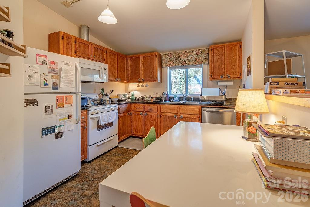 54 Liberty Street - Photo 17