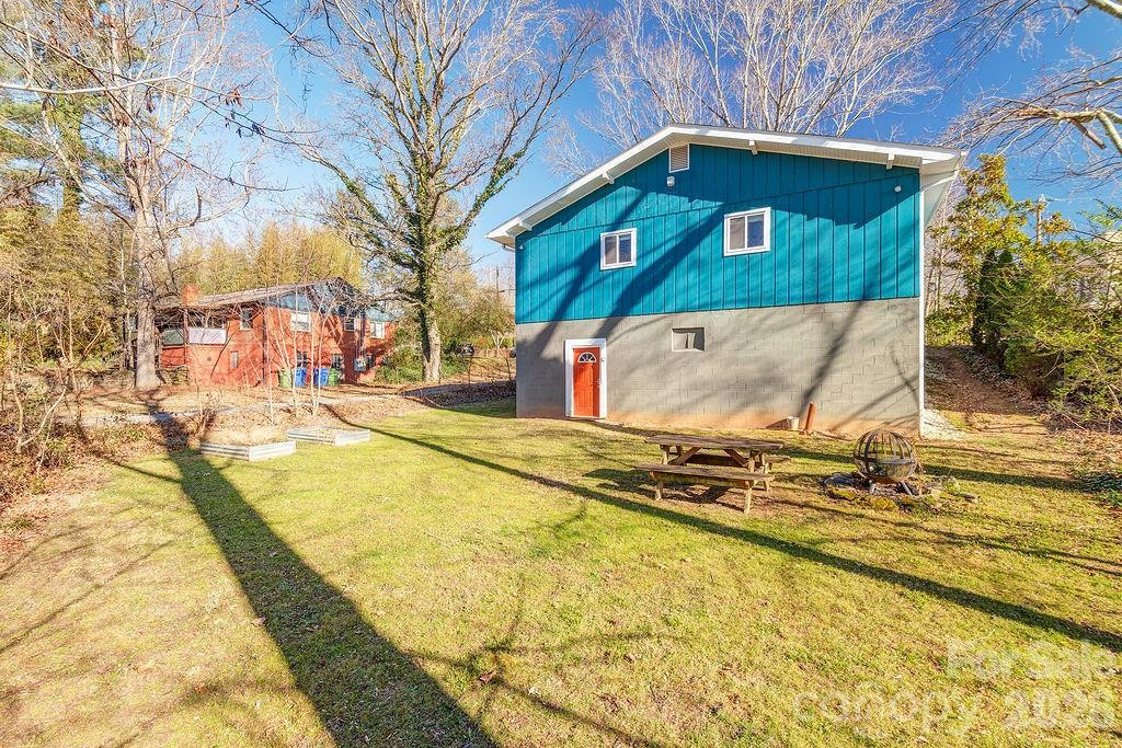 54 Liberty Street - Photo 27