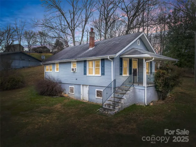 120 Maple Ridge Road