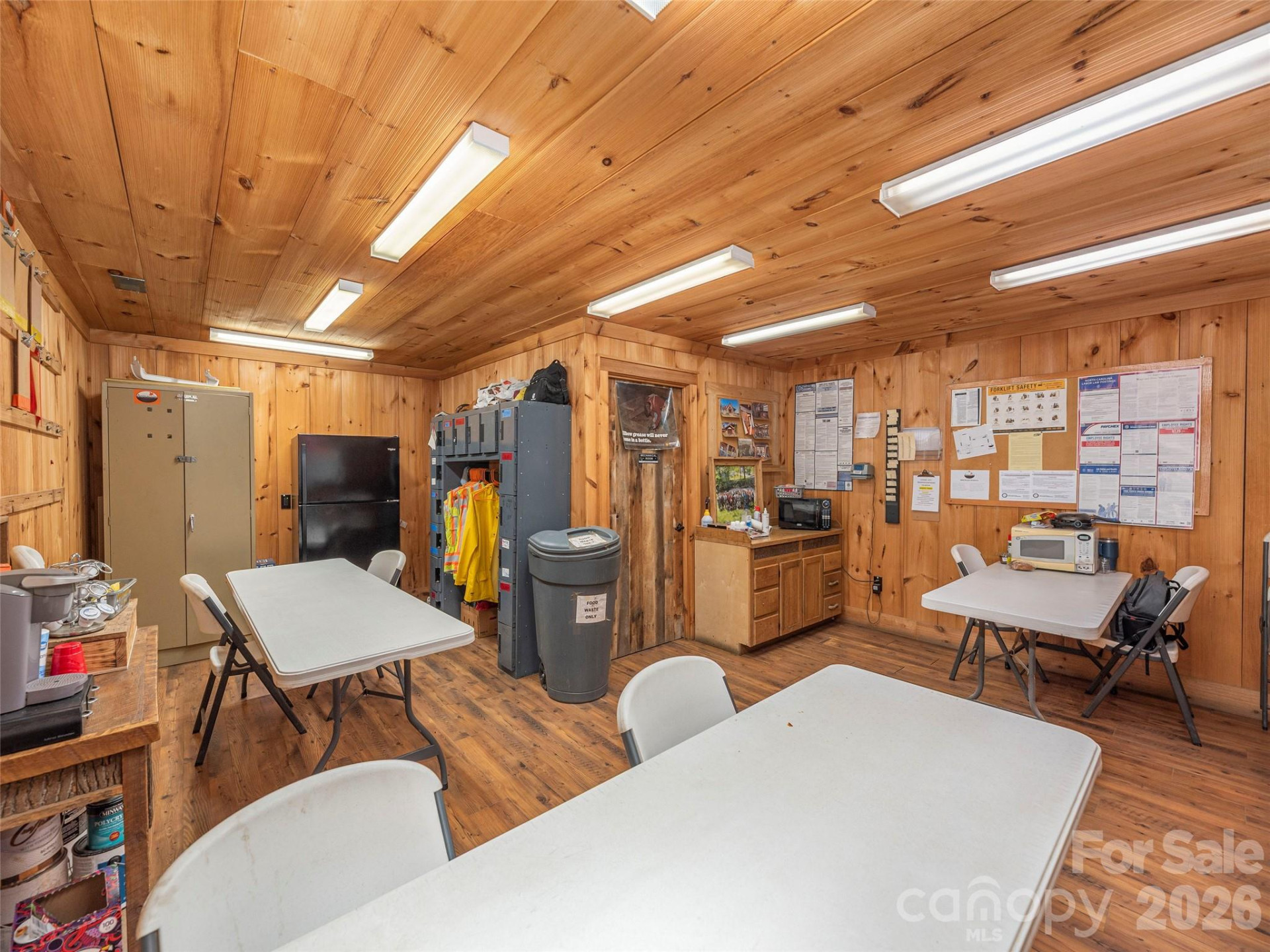 635 Sonoma Road - Photo 15