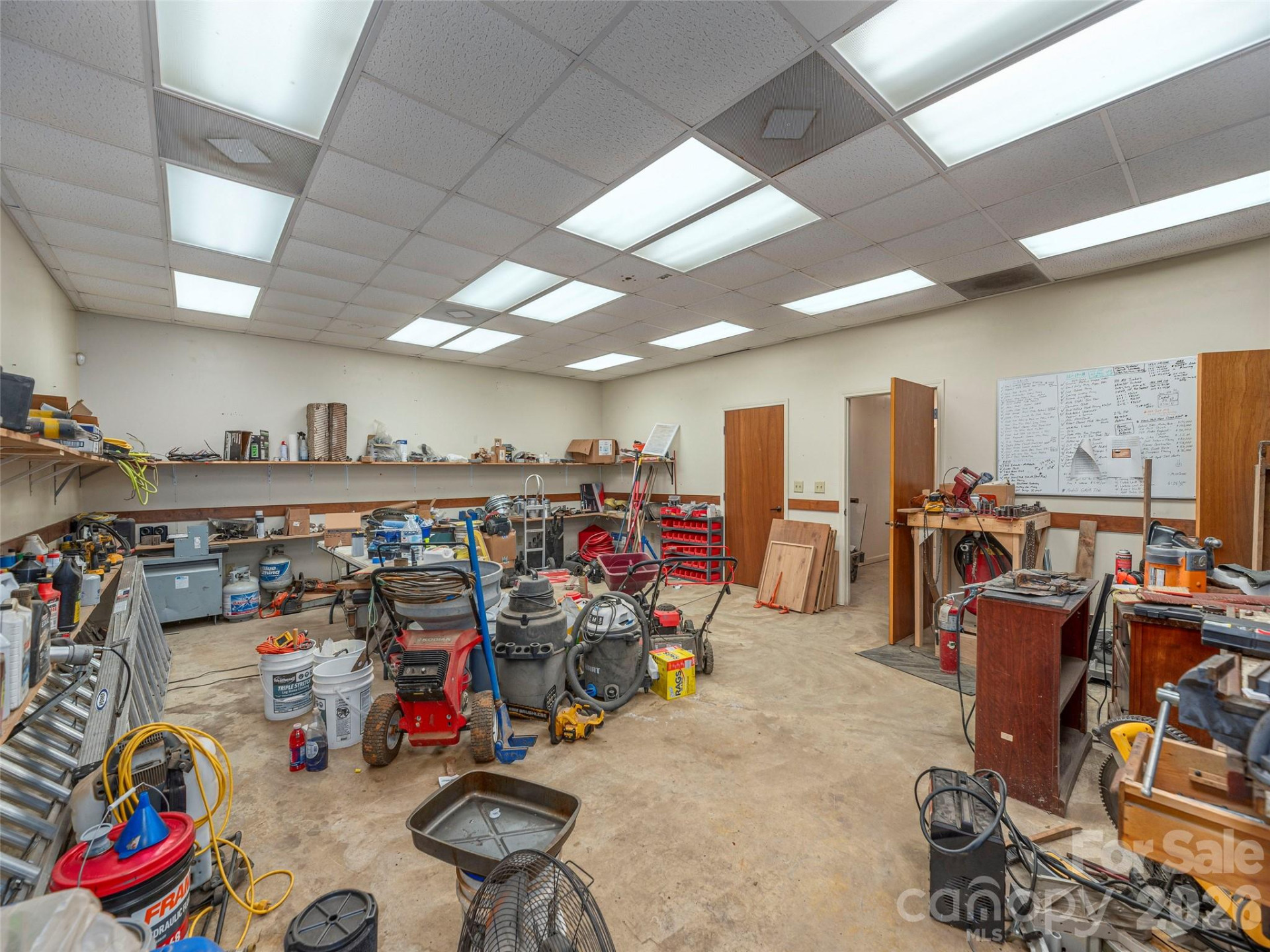 635 Sonoma Road - Photo 24