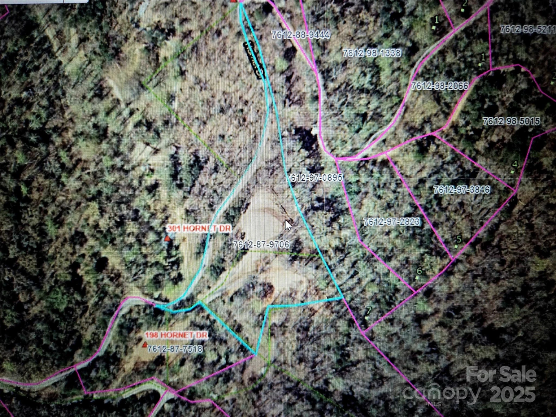000 Hornet Drive - Photo 15