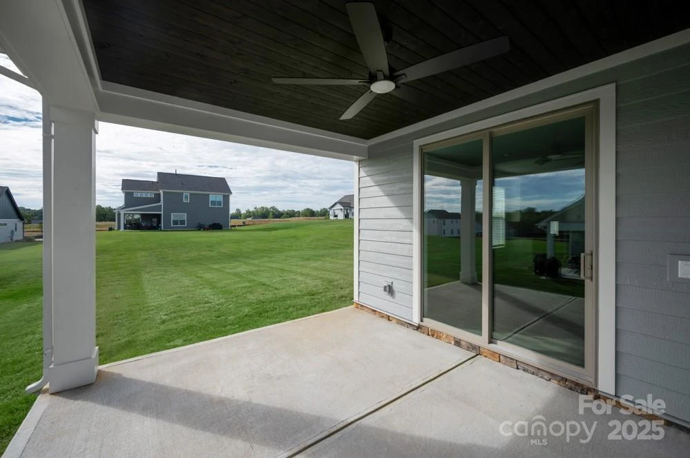 2068 Fordhill Street - Photo 18