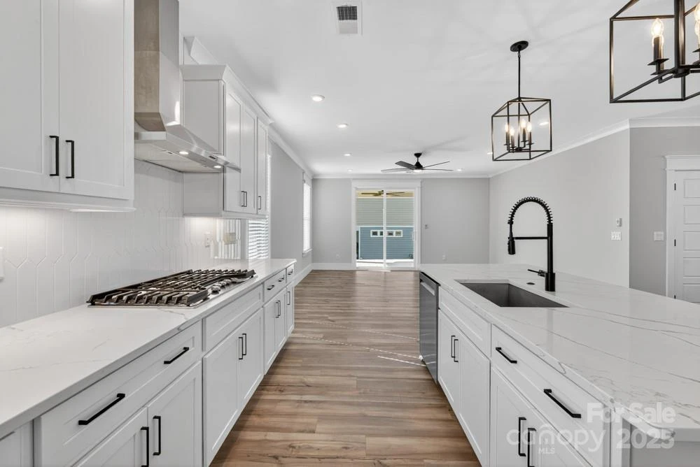 2068 Fordhill Street - Photo 33