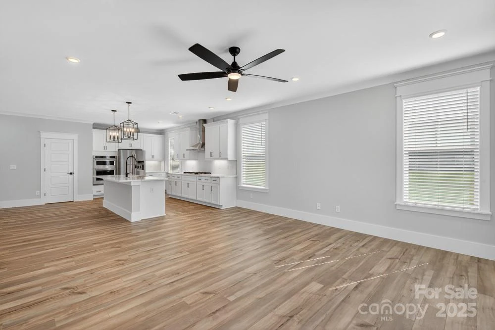 2068 Fordhill Street - Photo 34