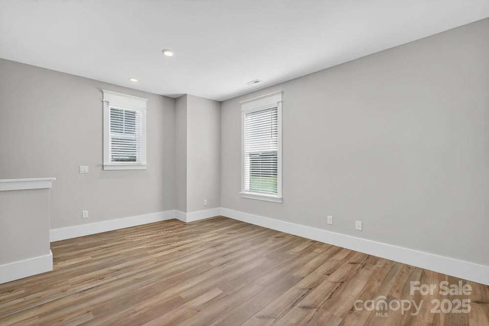 2068 Fordhill Street - Photo 43