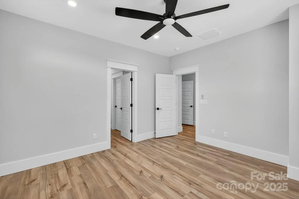 2068 Fordhill Street - Photo 47