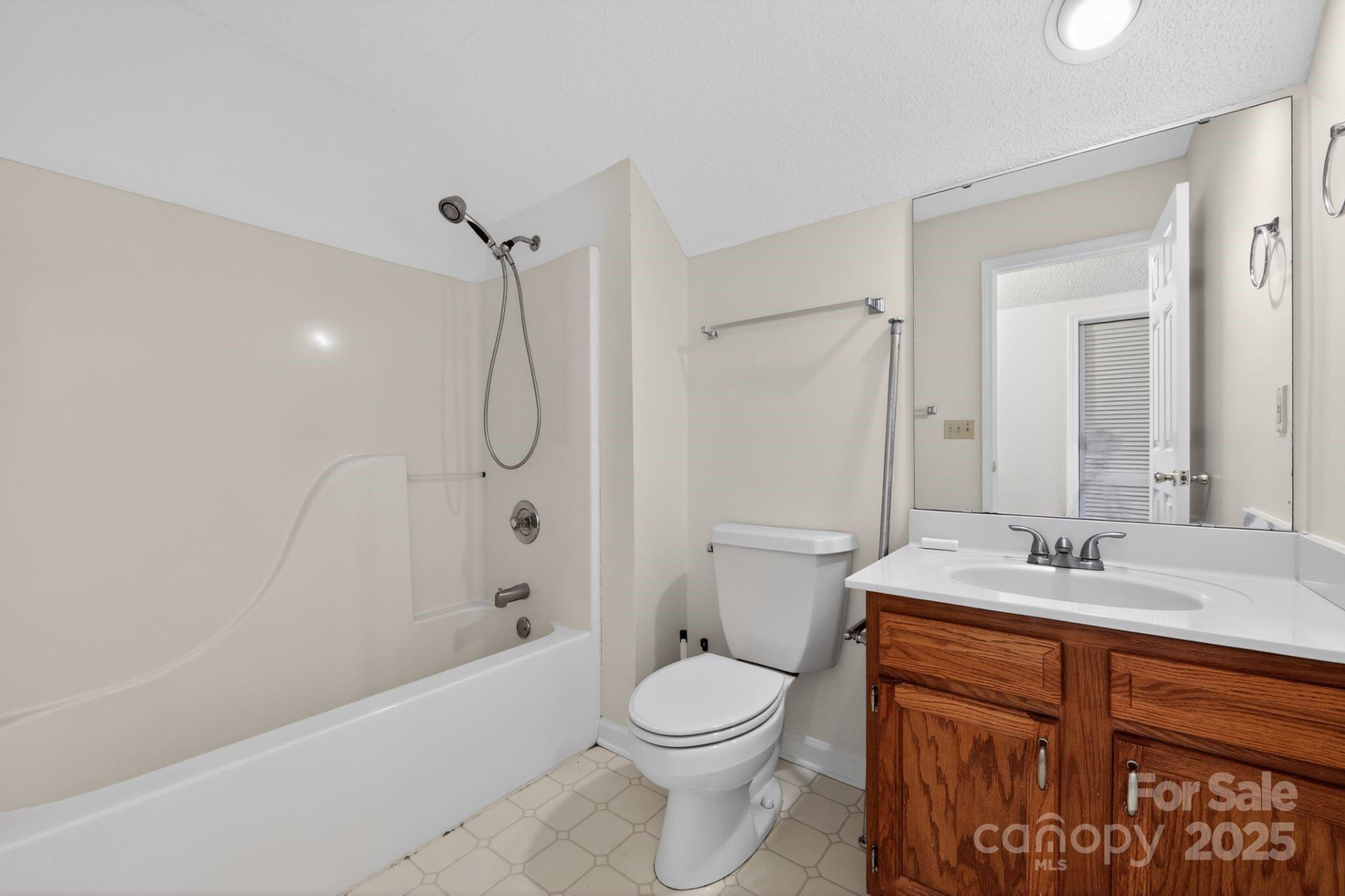 67 Beechwood Drive - Photo 14