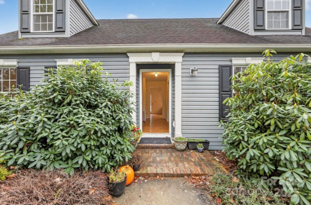 67 Beechwood Drive - Photo 3