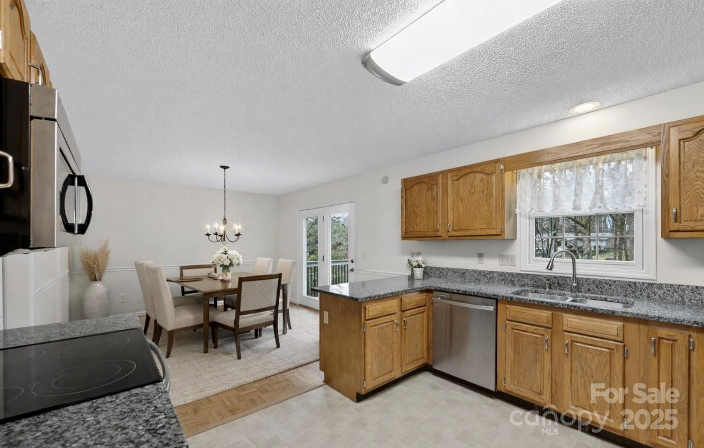 67 Beechwood Drive - Photo 8