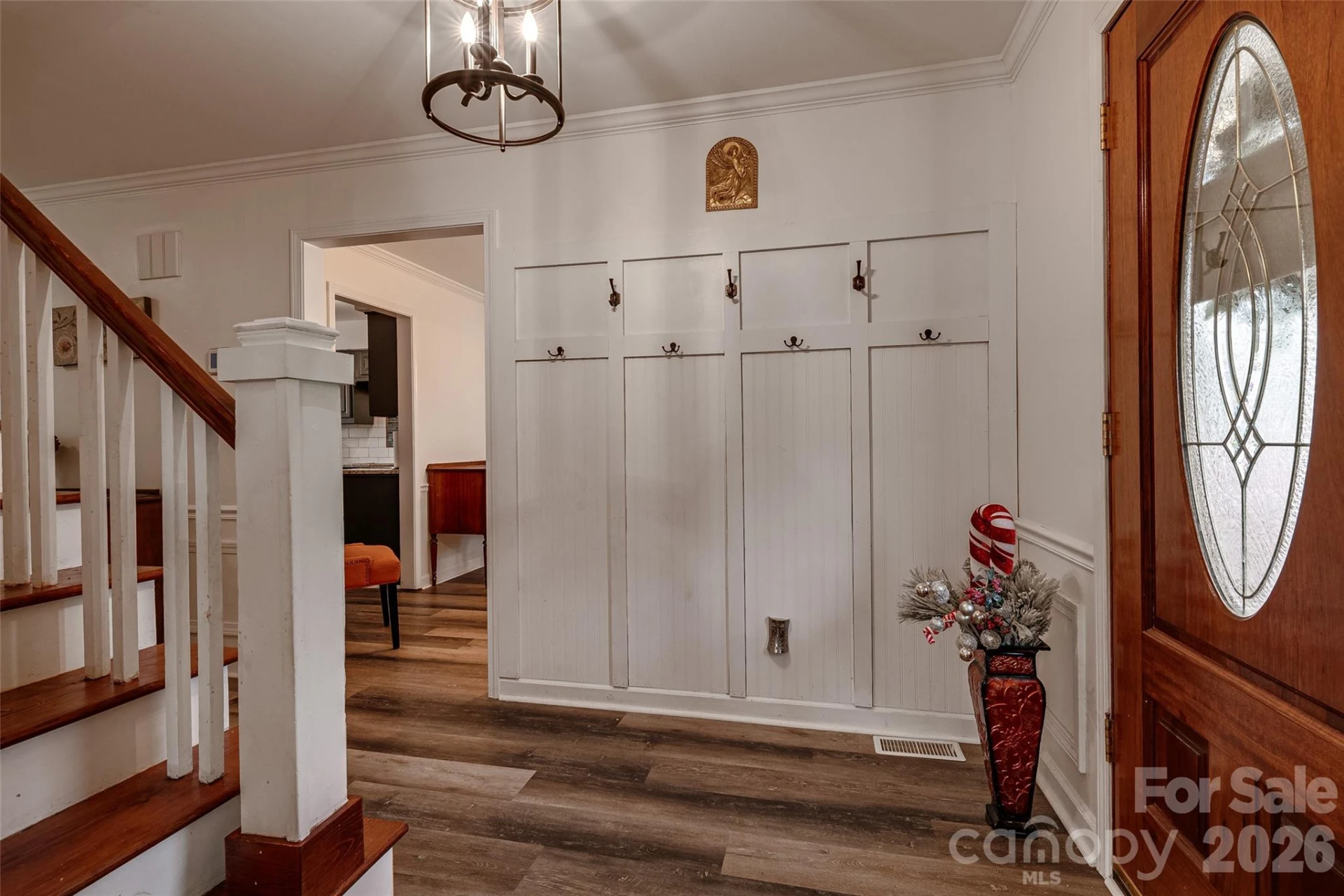 1015 Quail Circle - Photo 7