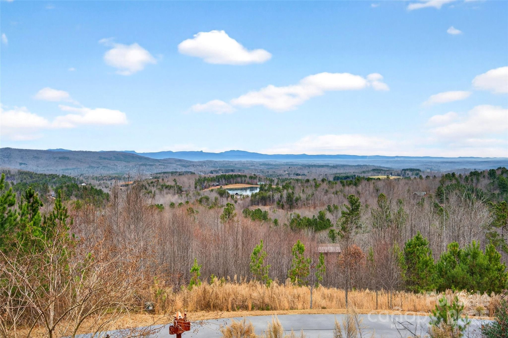 242 Lakeview Trail - Photo 4