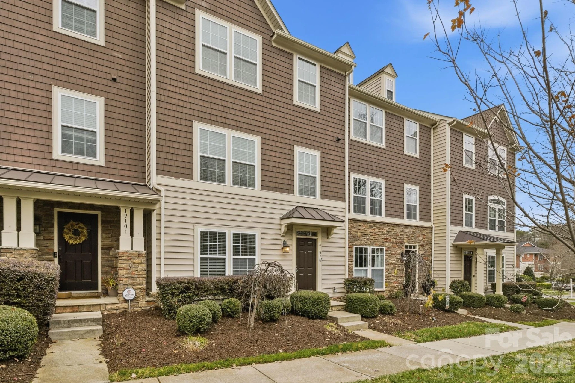 19105 Chandlers Landing Drive - Photo 4