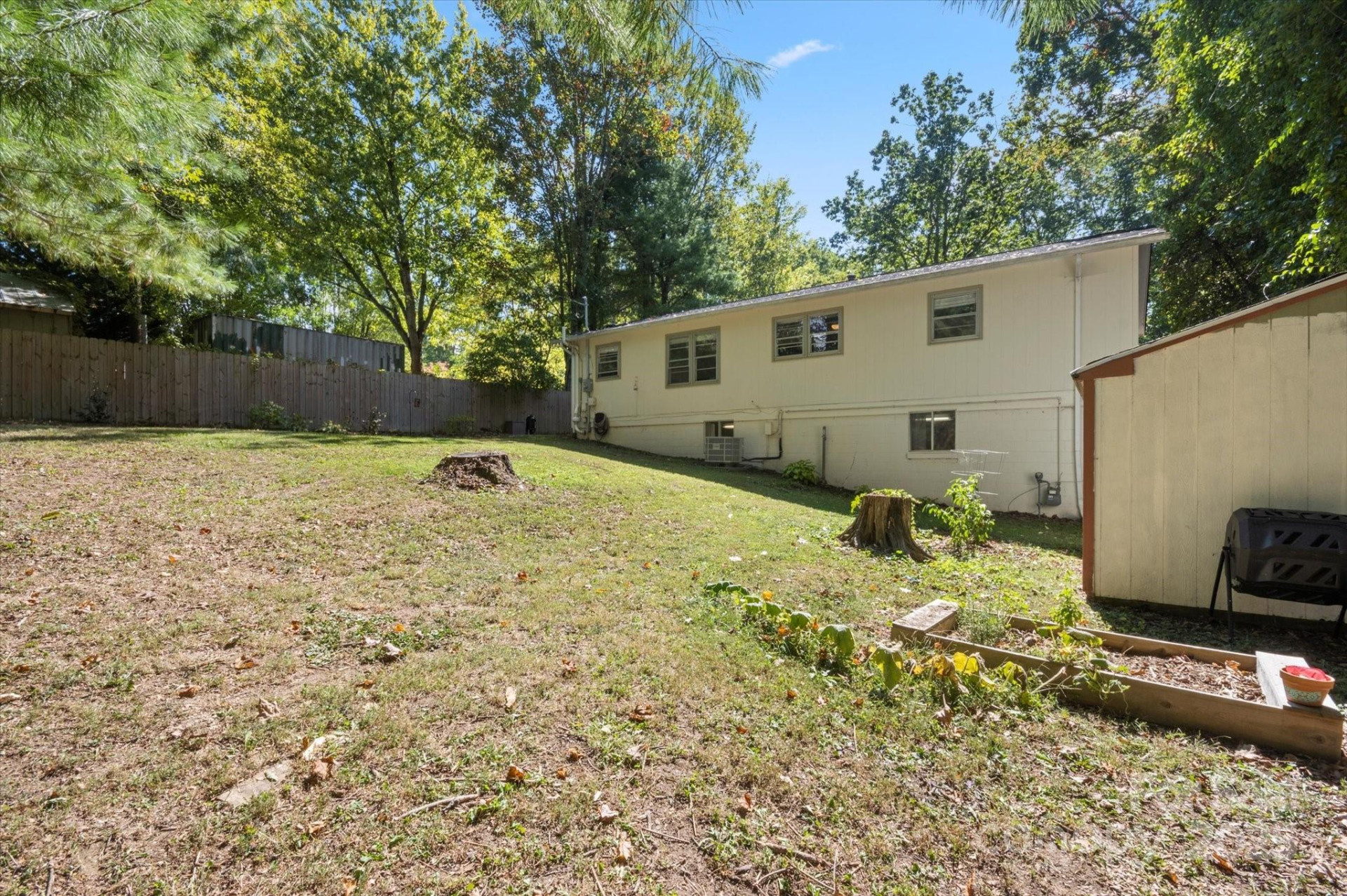 196 Weston Road - Photo 3