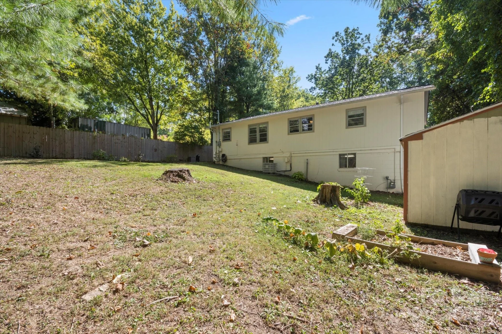 196 Weston Road - Photo 3