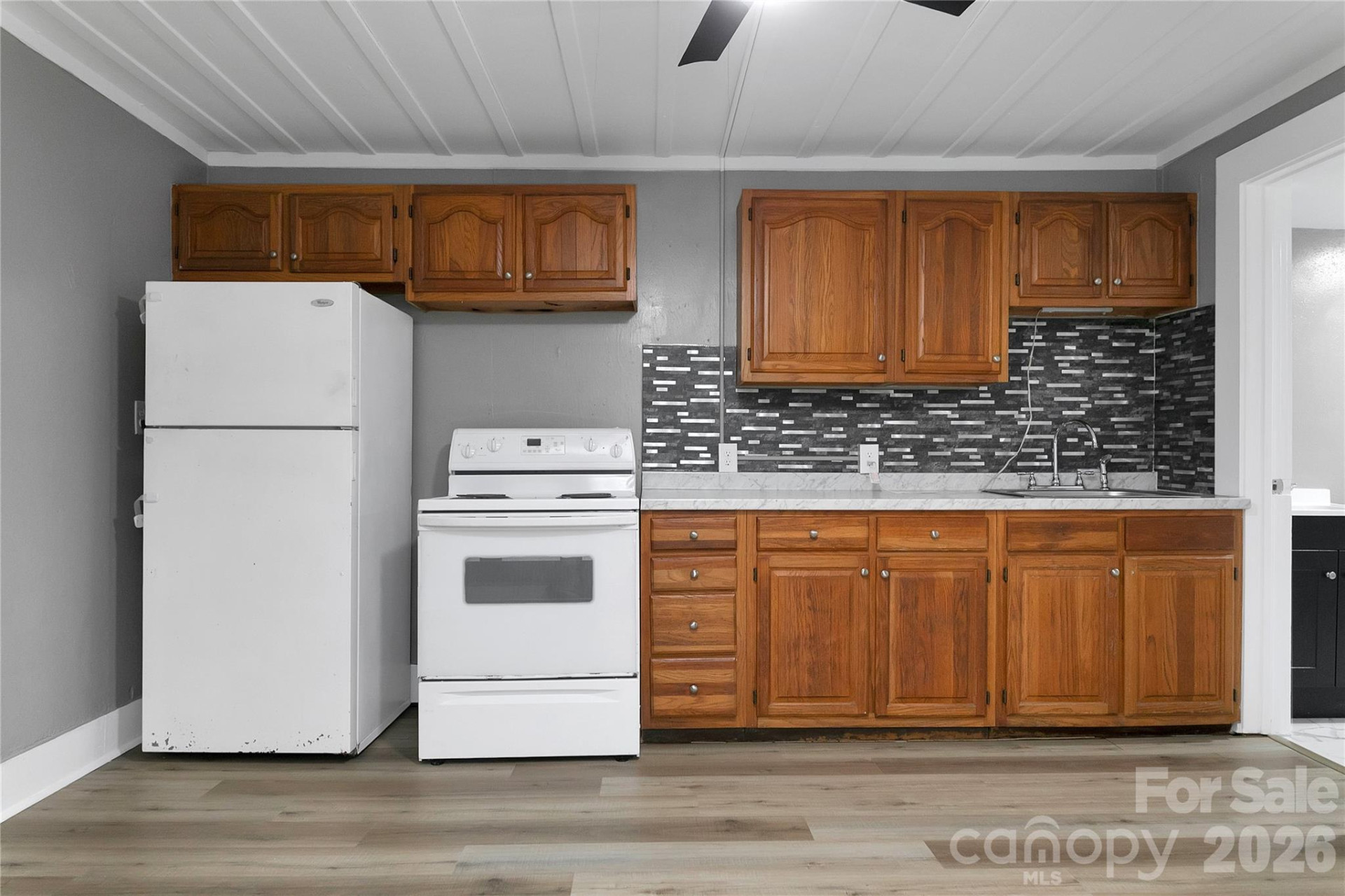 576 Pickens Highway - Photo 14