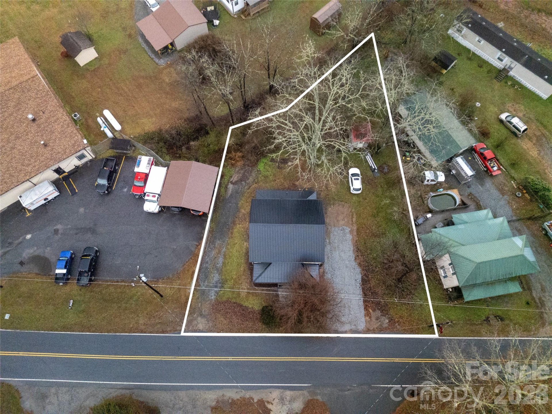 576 Pickens Highway - Photo 6