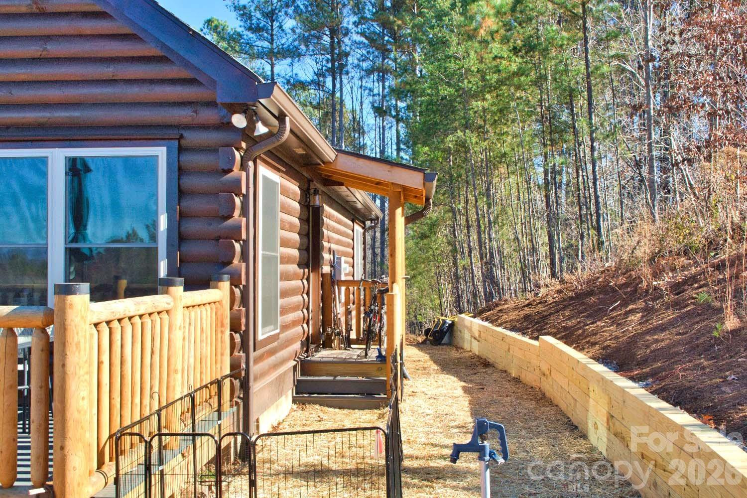 196 Moriah Drive - Photo 2