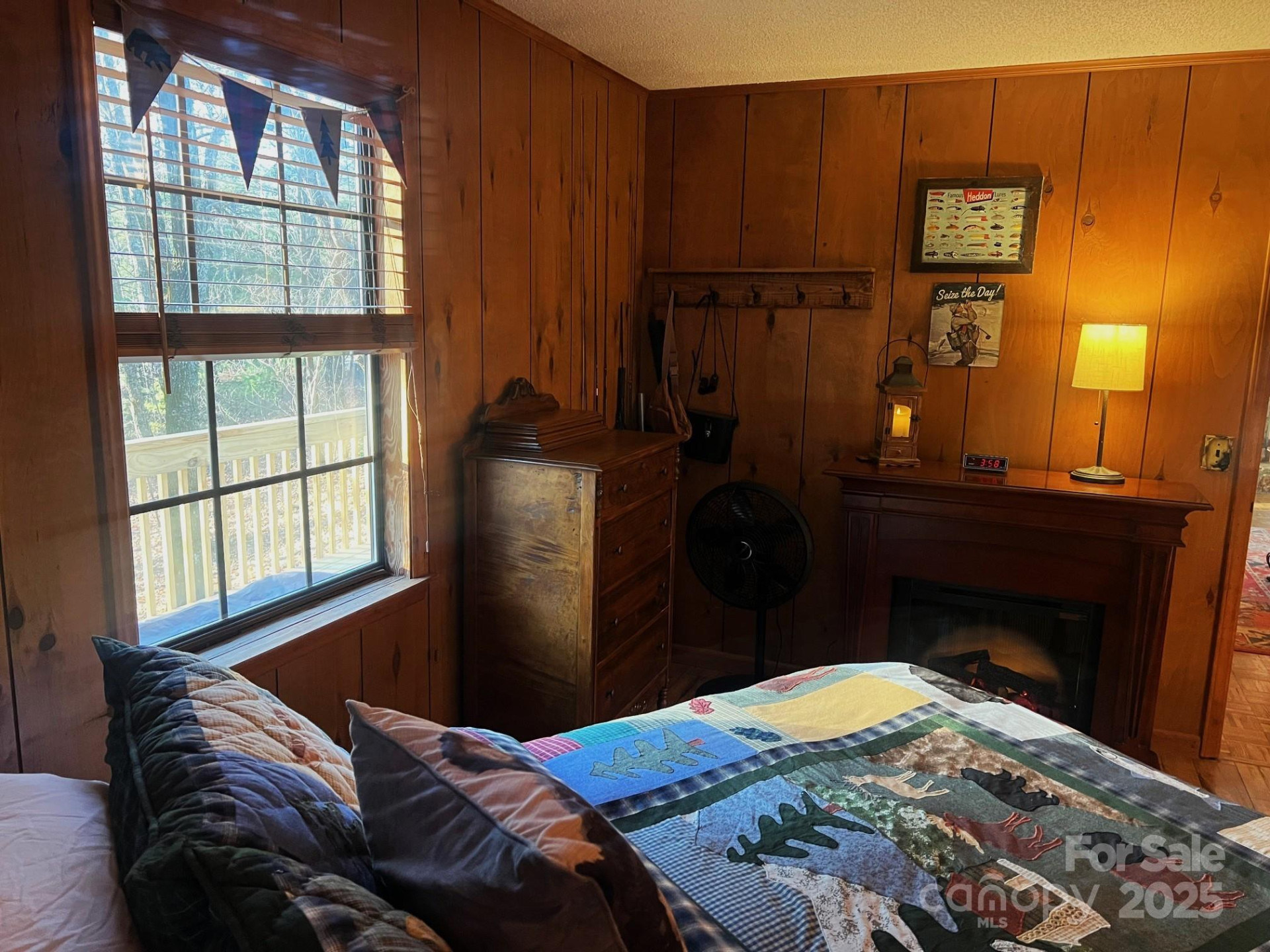 8550 Faraway Drive - Photo 12