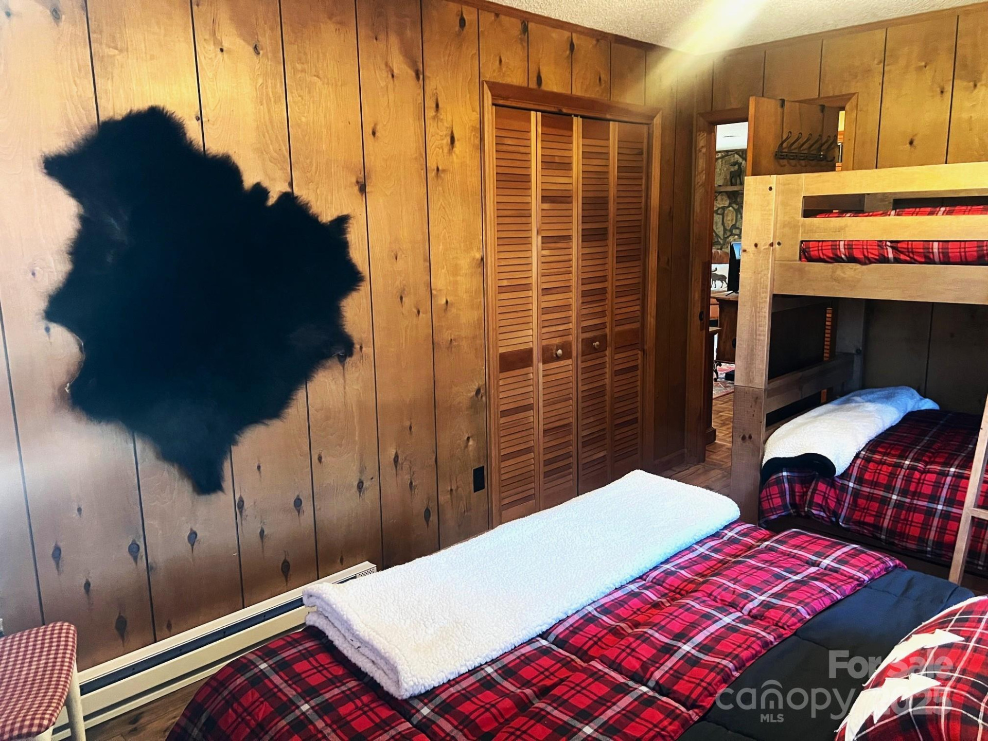 8550 Faraway Drive - Photo 16