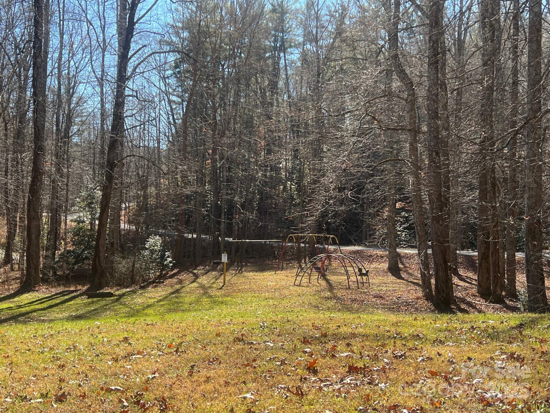 8550 Faraway Drive - Photo 35