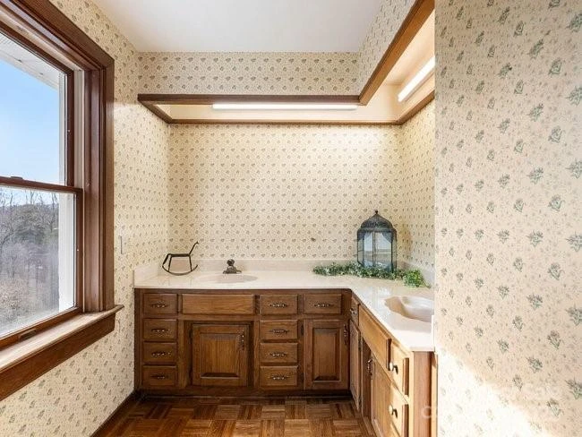 44 Bickford Avenue - Photo 19
