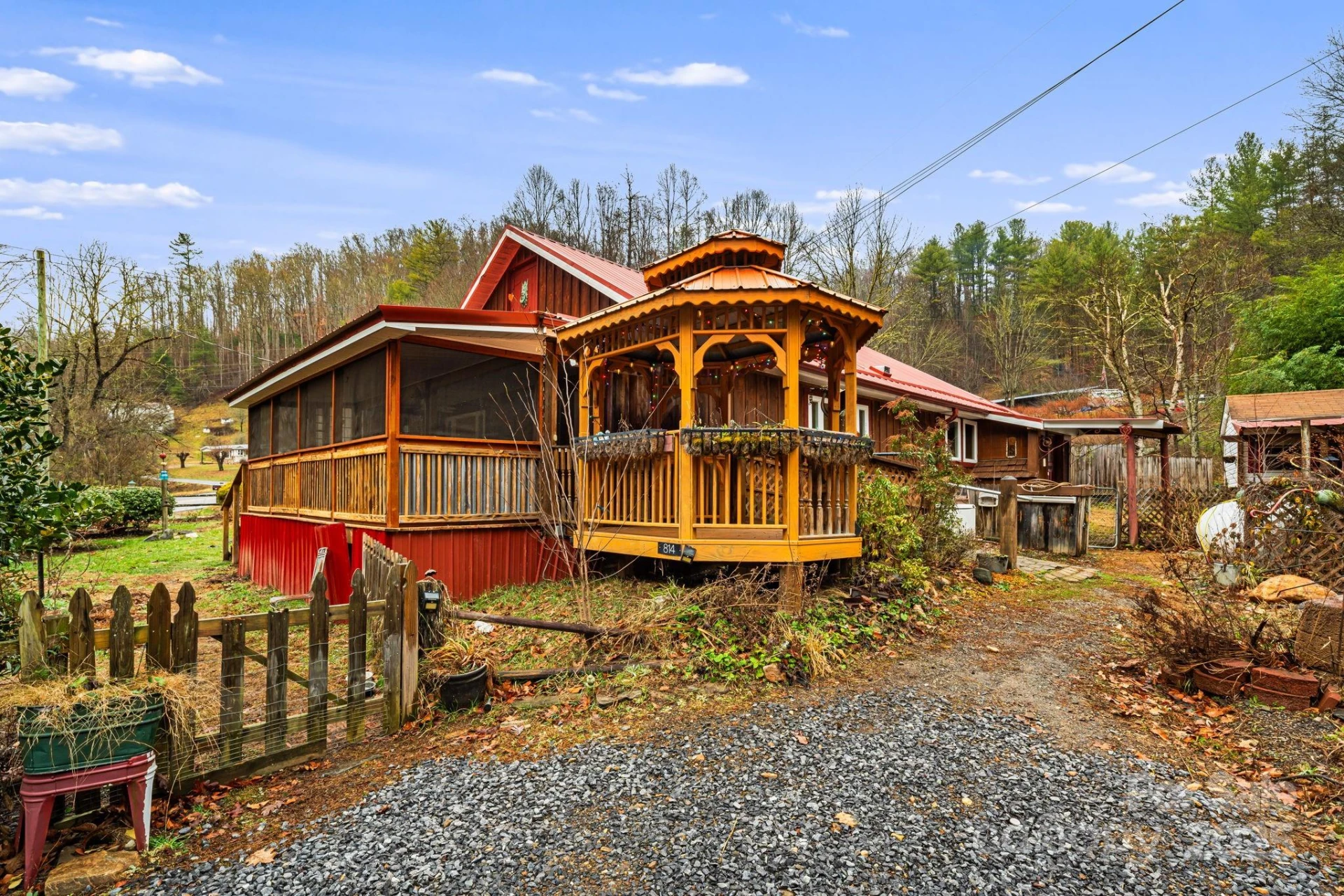 814 Little Creek Road - Photo 2