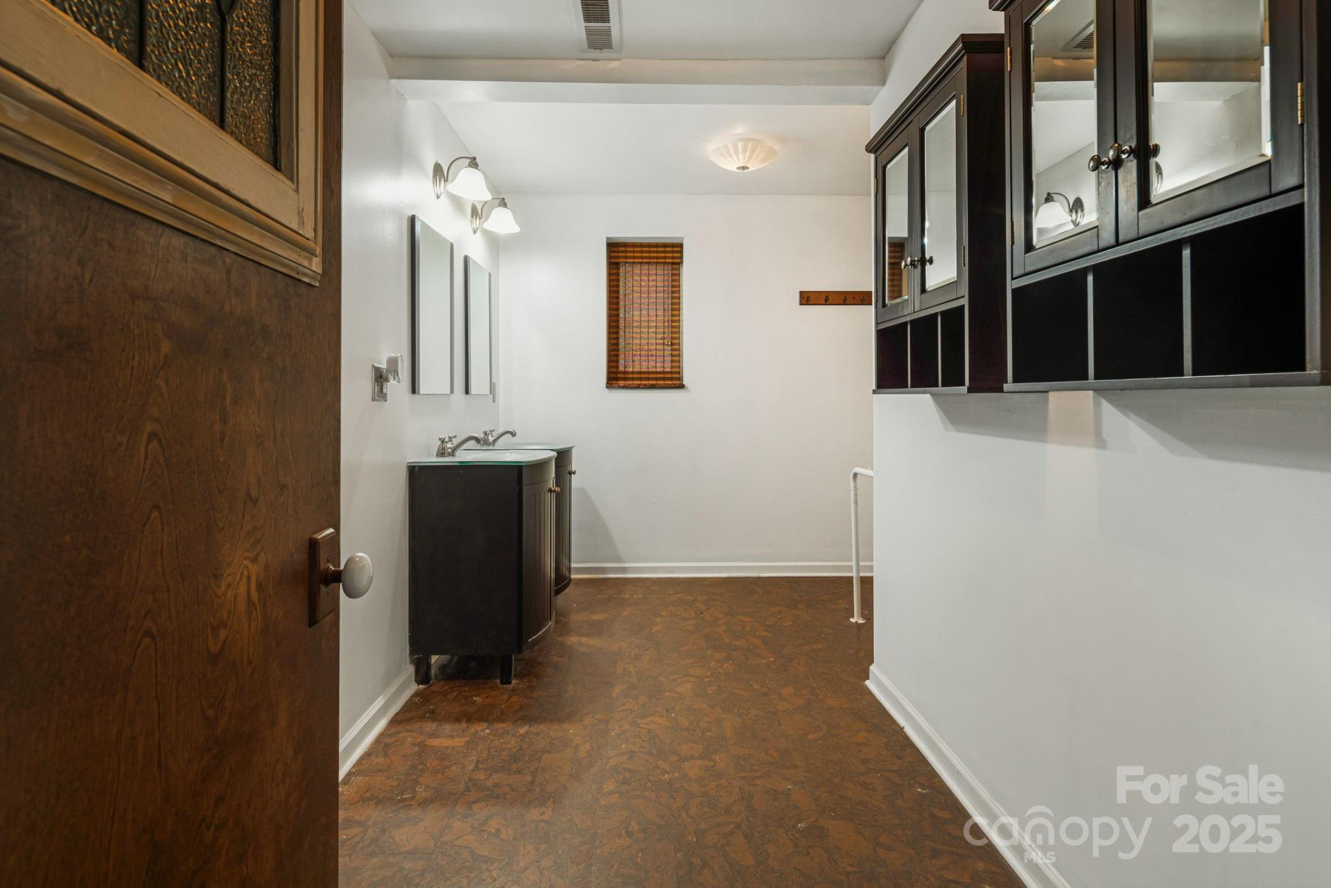 814 Little Creek Road - Photo 14