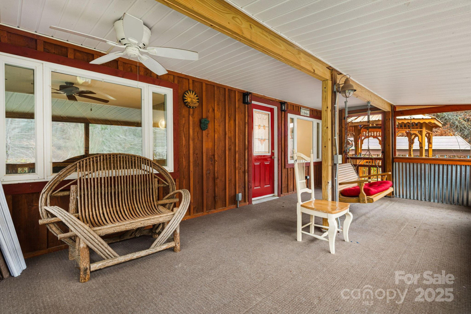 814 Little Creek Road - Photo 3