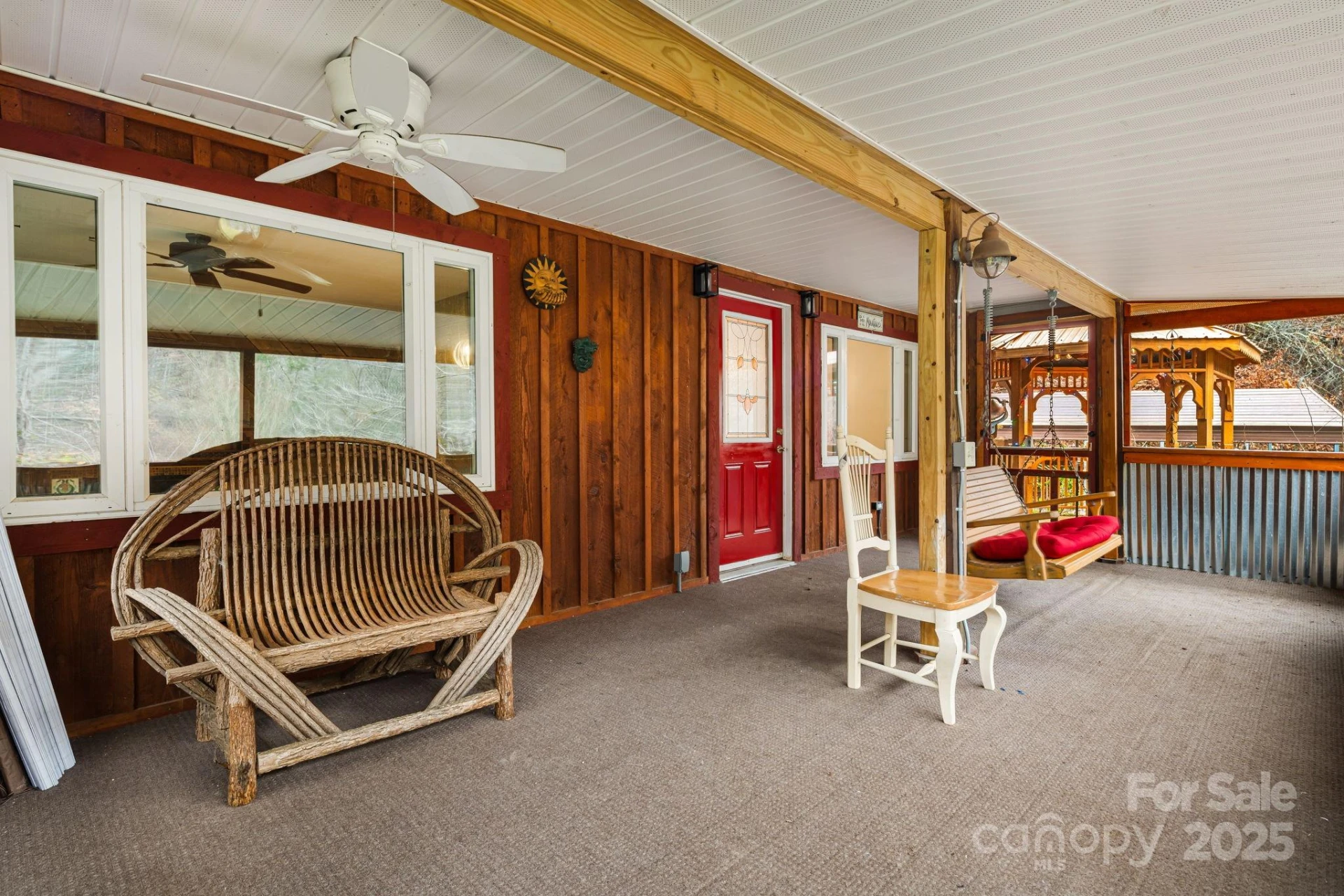814 Little Creek Road - Photo 3