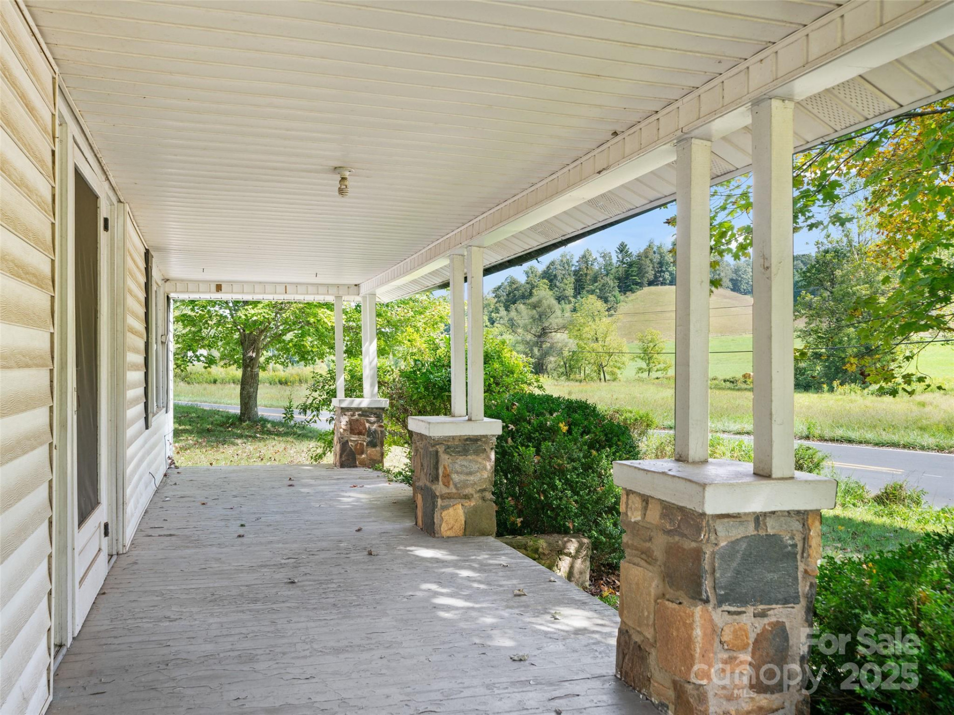 4085 Jacks Creek Road - Photo 2