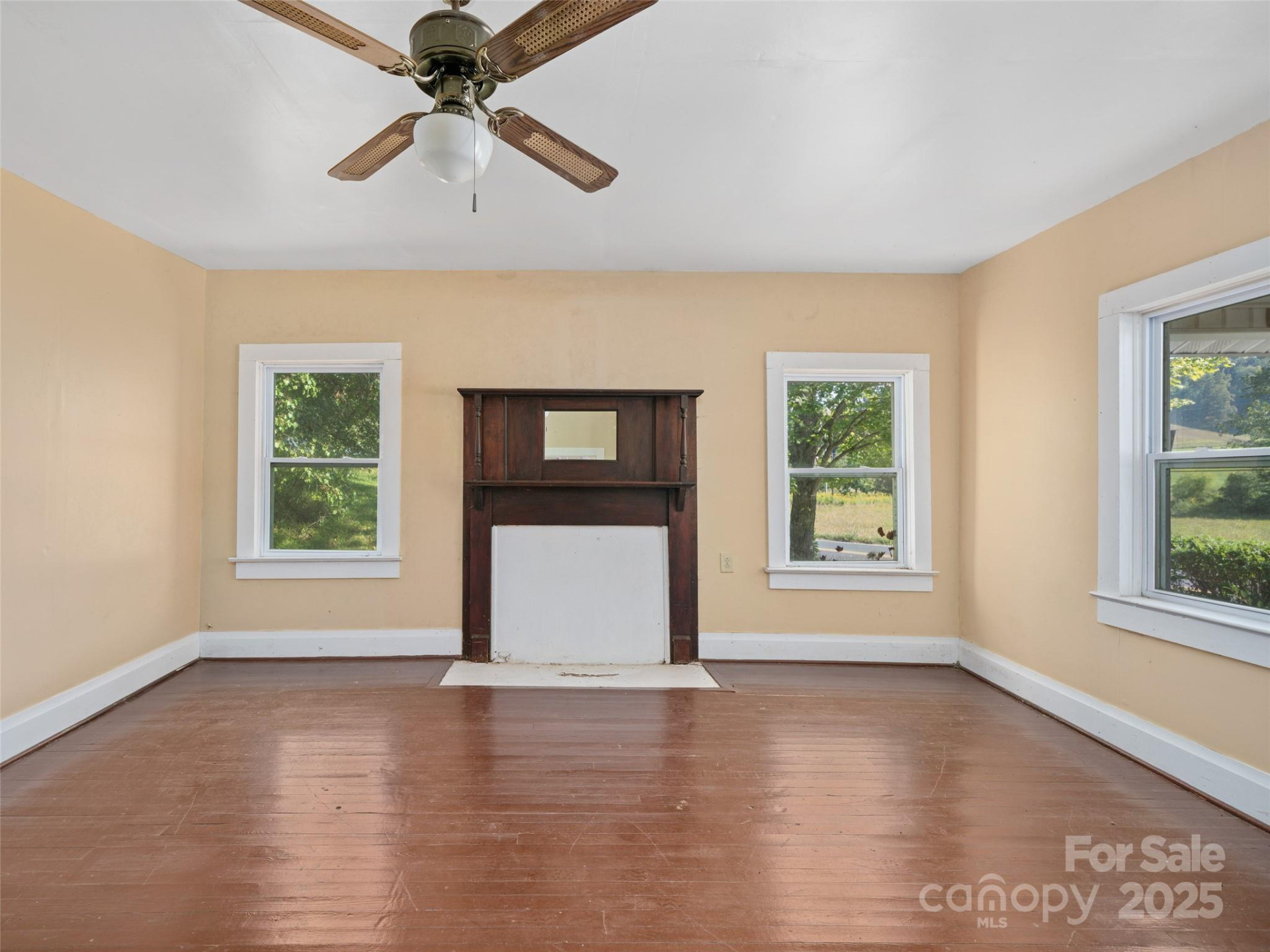 4085 Jacks Creek Road - Photo 5