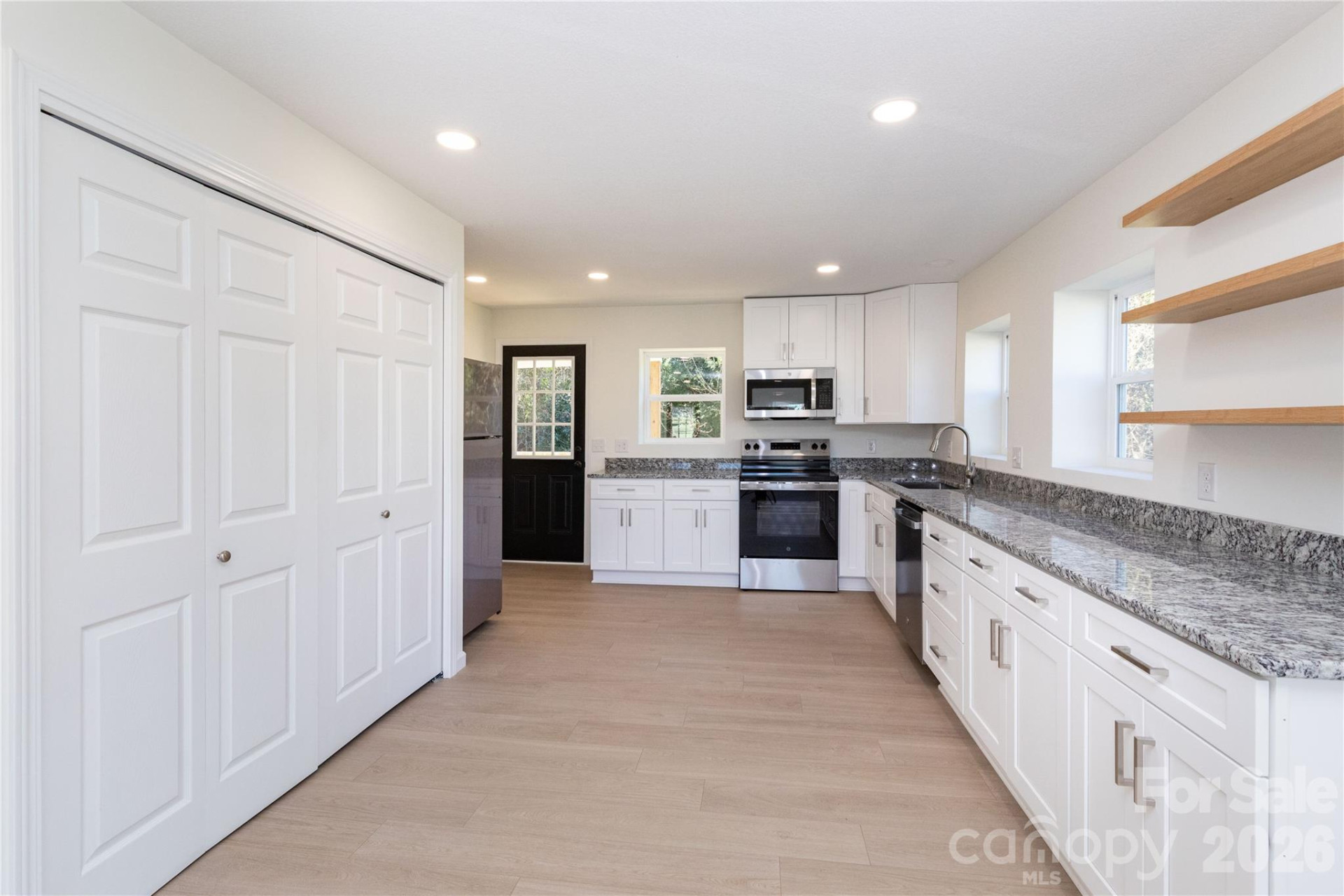 298 Church Street - Photo 16