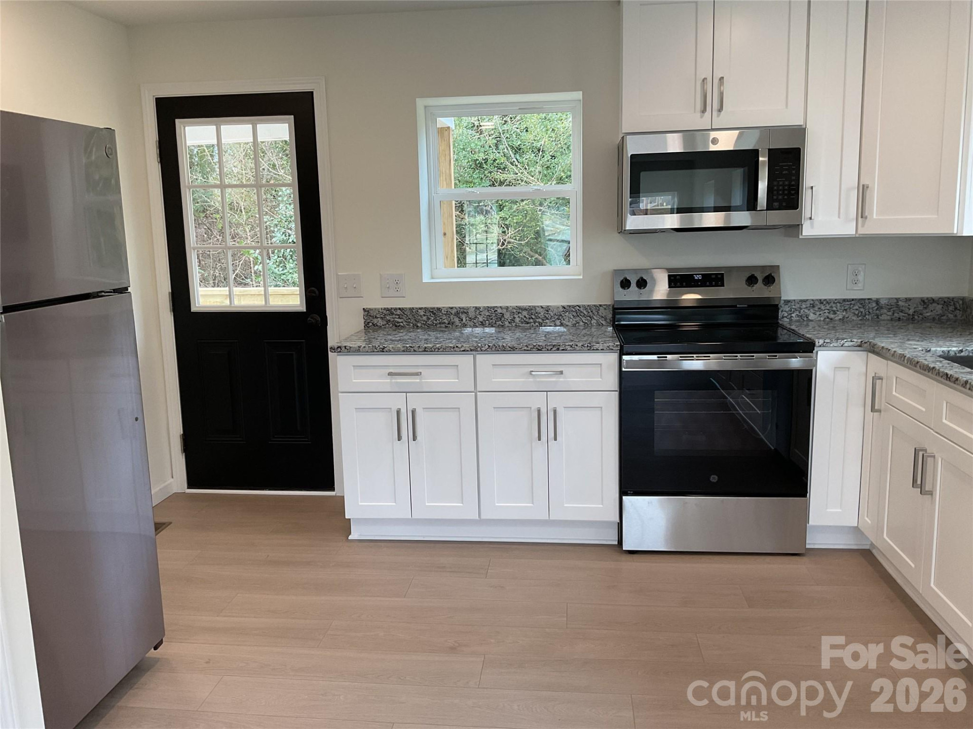 298 Church Street - Photo 5