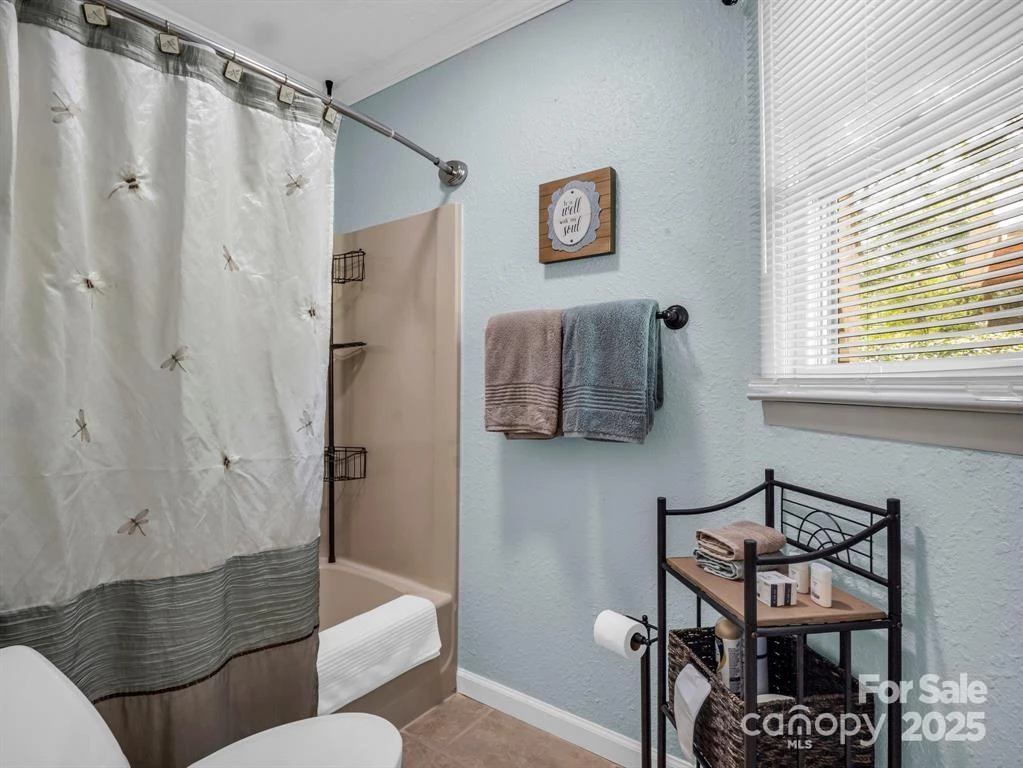 160 Whitney Boulevard - Photo 14