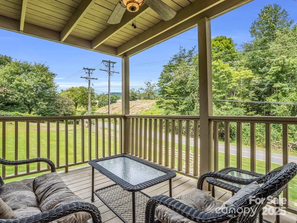 160 Whitney Boulevard - Photo 17