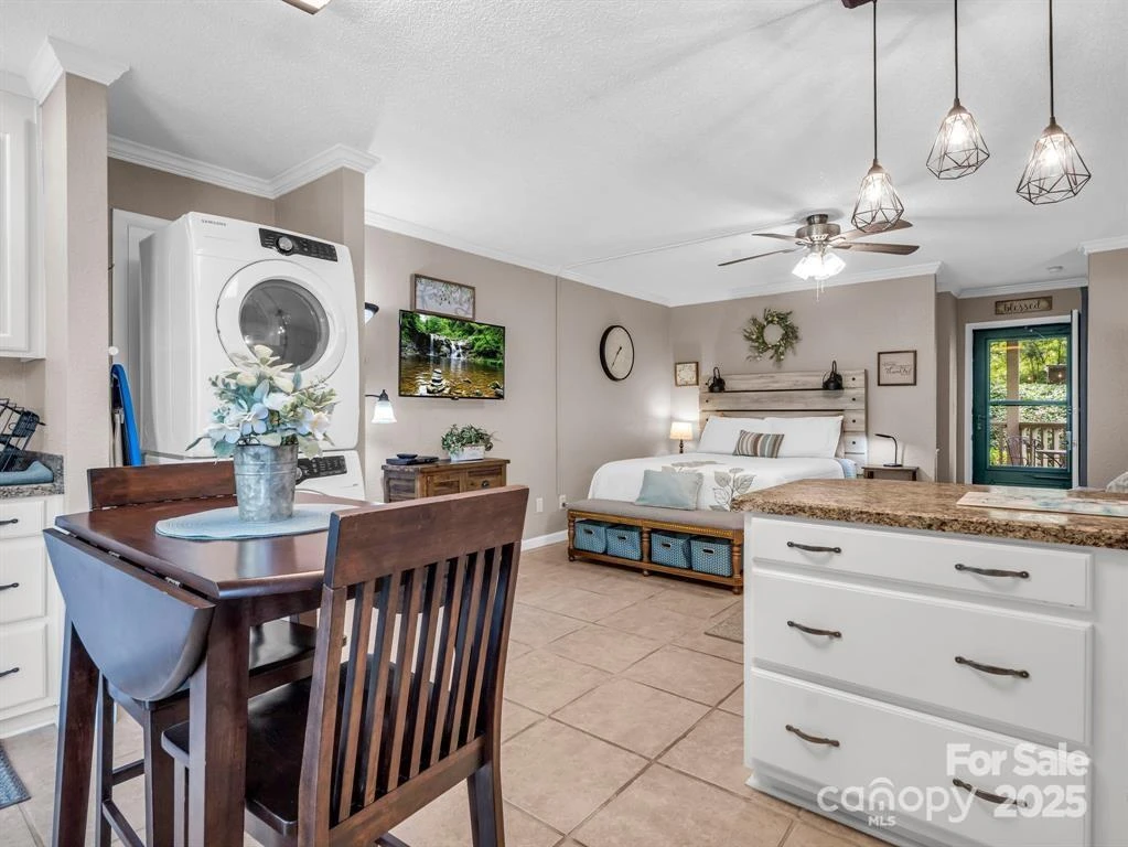 160 Whitney Boulevard - Photo 9