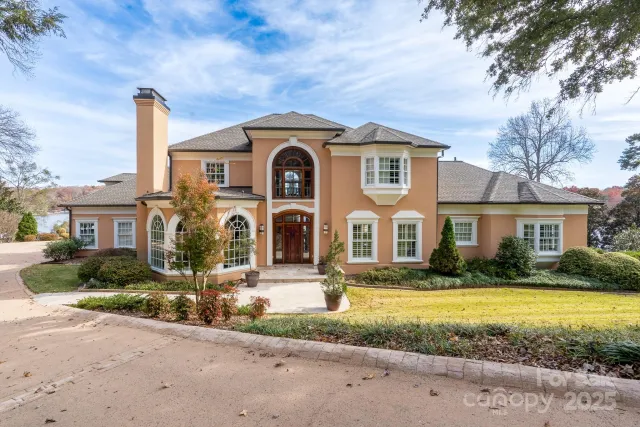 444 Glenbrook Springs None